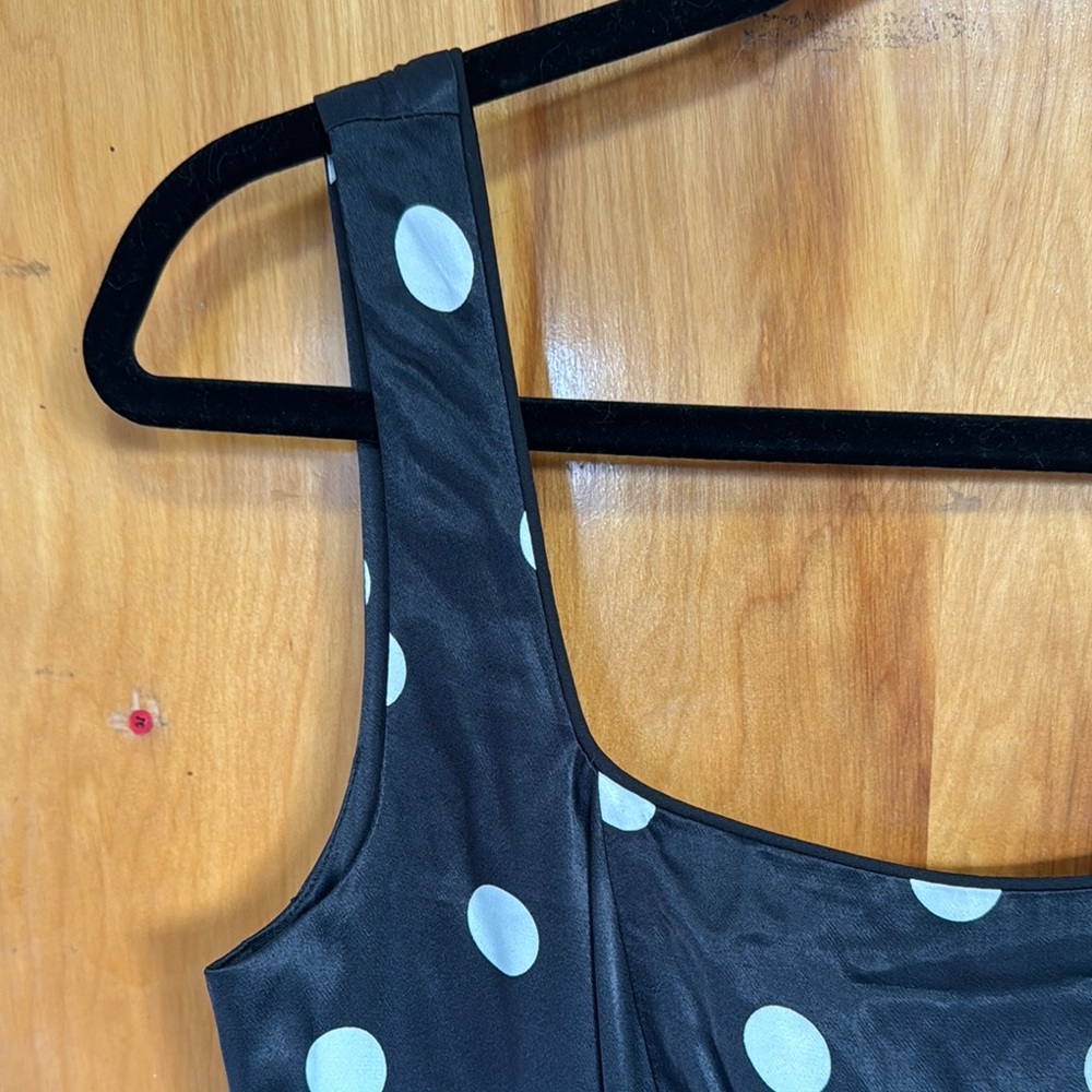Chic Black Polka Dot Dress with Feather Trim - Picture 9 of 14